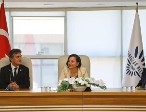 TEMAD’dan Başkan Helil Kınay’a Onursal Üyelik Beratı